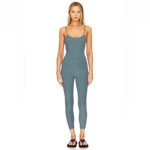 Beyond Yoga Uplevel space dye jumpsuit in storm heather - size m